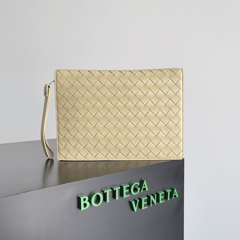 Bottega Veneta Clutch Bags